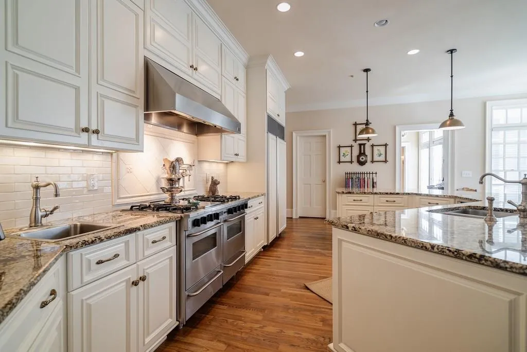 400 Windship Place, Atlanta, Georgia 30327, 7 Bedrooms Bedrooms, ,8 BathroomsBathrooms,Residential,Sold,400 Windship Place,6066645