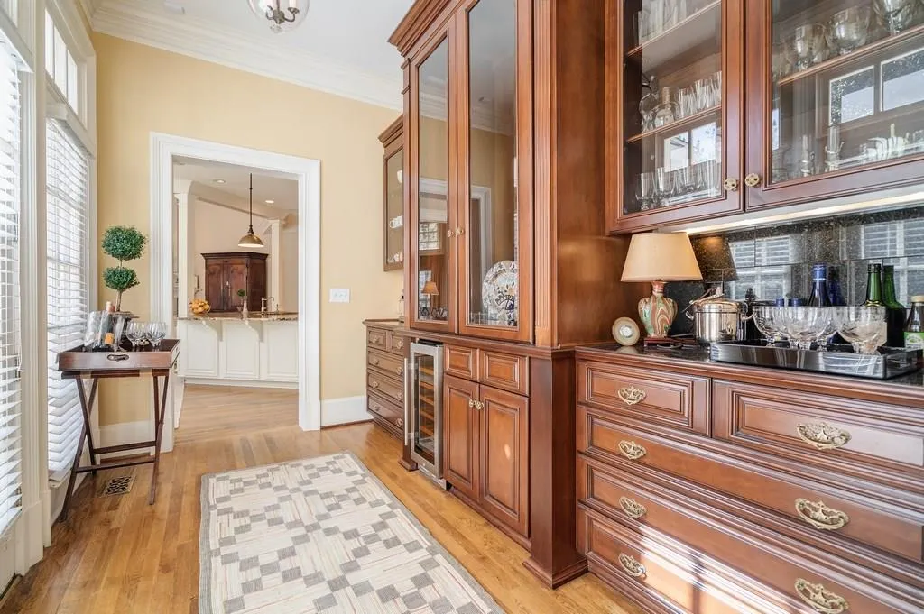 400 Windship Place, Atlanta, Georgia 30327, 7 Bedrooms Bedrooms, ,8 BathroomsBathrooms,Residential,Sold,400 Windship Place,6066645
