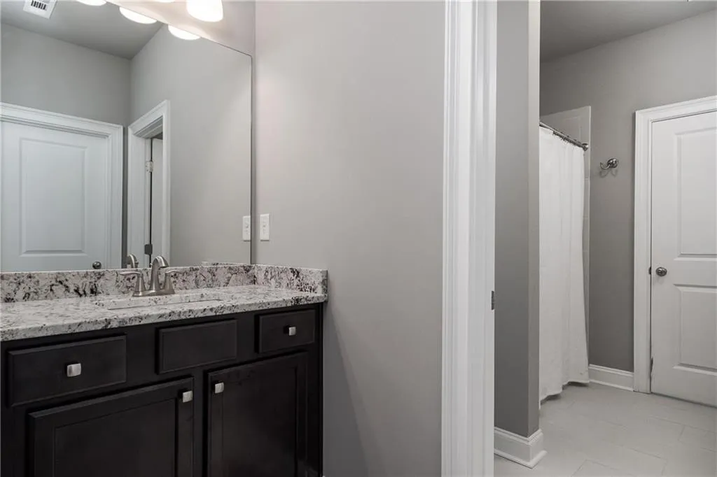 515 Belada Boulevard, Atlanta, Georgia 30342, 5 Bedrooms Bedrooms, ,4 BathroomsBathrooms,Residential,Sold,515 Belada Boulevard,6030191