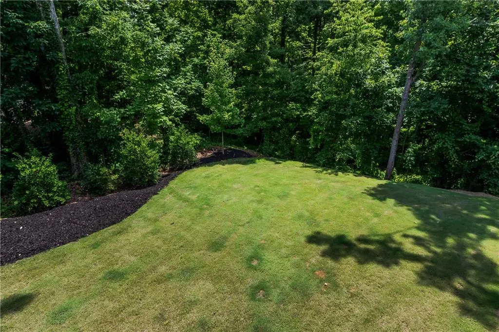 515 Belada Boulevard, Atlanta, Georgia 30342, 5 Bedrooms Bedrooms, ,4 BathroomsBathrooms,Residential,Sold,515 Belada Boulevard,6030191