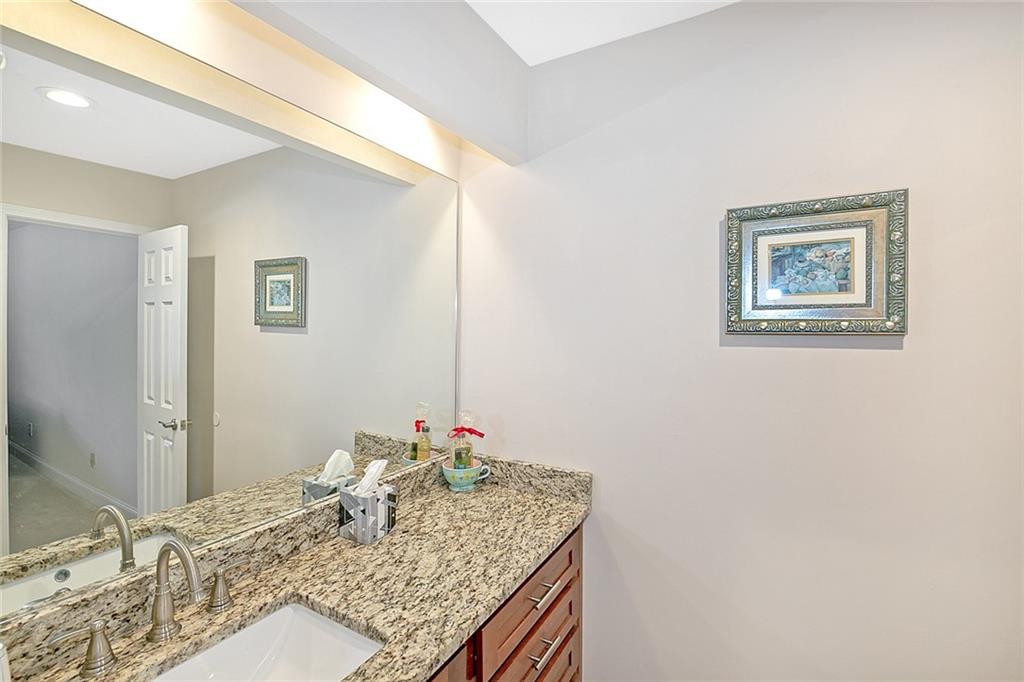 725 Dalrymple Road Unit 7F, Sandy Springs, Georgia 30328, 2 Bedrooms Bedrooms, ,2 BathroomsBathrooms,Residential,Sold,725 Dalrymple Road Unit 7F,7303104