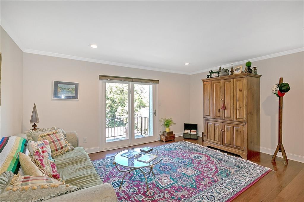 725 Dalrymple Road Unit 7F, Sandy Springs, Georgia 30328, 2 Bedrooms Bedrooms, ,2 BathroomsBathrooms,Residential,Sold,725 Dalrymple Road Unit 7F,7303104