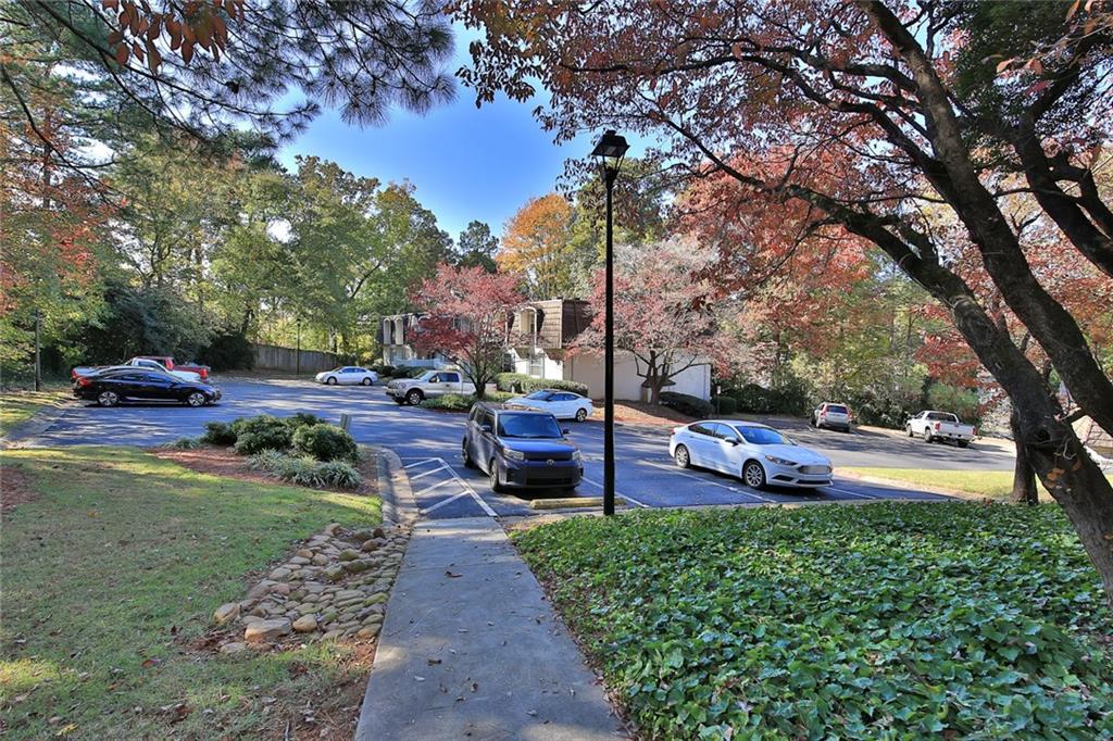 725 Dalrymple Road Unit 7F, Sandy Springs, Georgia 30328, 2 Bedrooms Bedrooms, ,2 BathroomsBathrooms,Residential,Sold,725 Dalrymple Road Unit 7F,7303104