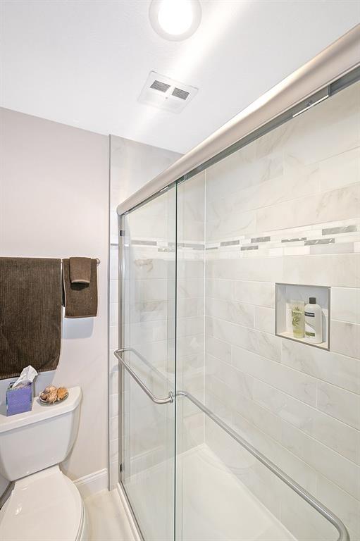 725 Dalrymple Road Unit 7F, Sandy Springs, Georgia 30328, 2 Bedrooms Bedrooms, ,2 BathroomsBathrooms,Residential,Sold,725 Dalrymple Road Unit 7F,7303104