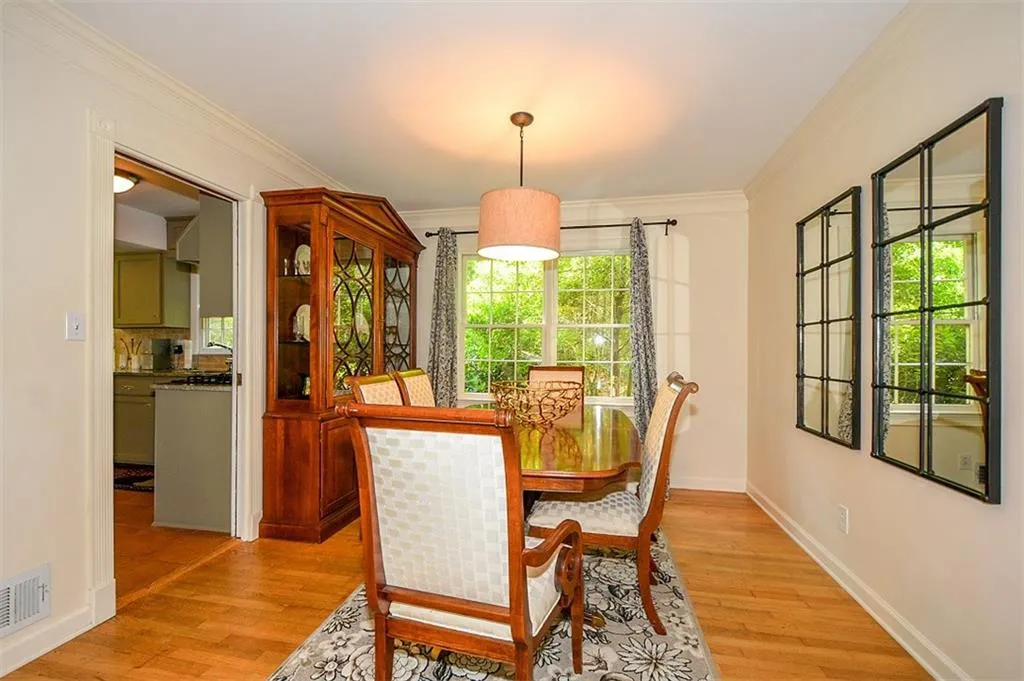 6586 Wright Road, Atlanta, Georgia 30328, 4 Bedrooms Bedrooms, ,2 BathroomsBathrooms,Residential,Sold,6586 Wright Road,5851425