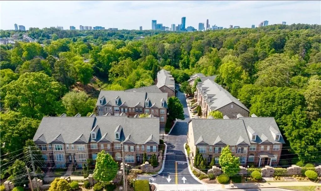 2691 Rivers Edge Drive Ne Unit 48, Atlanta, Georgia 30324, 3 Bedrooms Bedrooms, 0 ,3 BathroomsBathrooms,Residential,For Sale,2691 Rivers Edge Drive Ne Unit 48,7758278