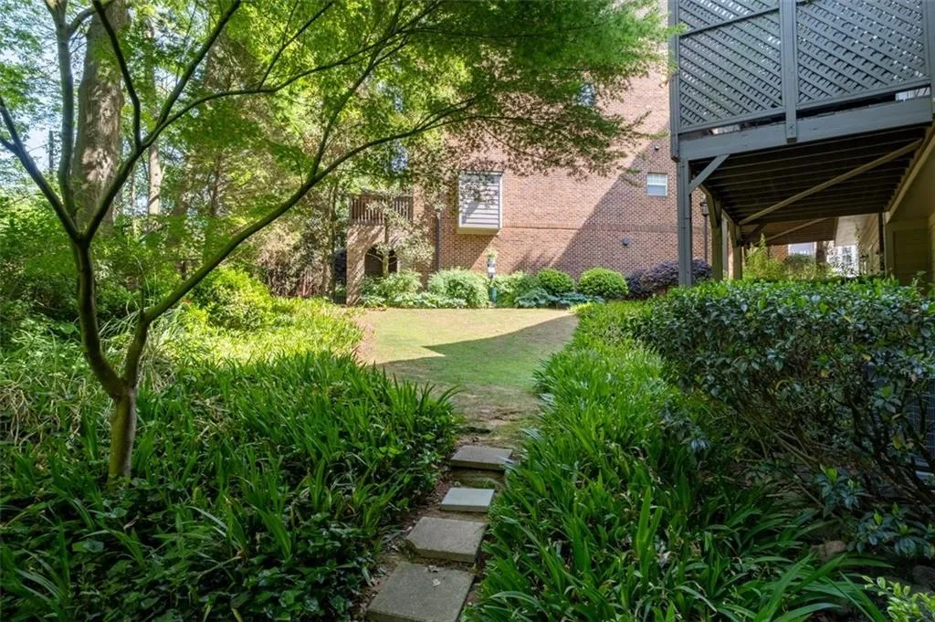 2691 Rivers Edge Drive Ne Unit 48, Atlanta, Georgia 30324, 3 Bedrooms Bedrooms, 0 ,3 BathroomsBathrooms,Residential,For Sale,2691 Rivers Edge Drive Ne Unit 48,7758278