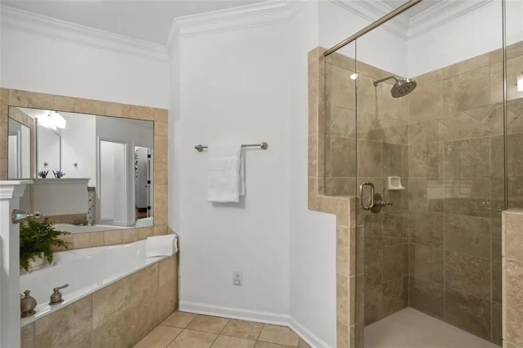 2691 Rivers Edge Drive Ne Unit 48, Atlanta, Georgia 30324, 3 Bedrooms Bedrooms, 0 ,3 BathroomsBathrooms,Residential,For Sale,2691 Rivers Edge Drive Ne Unit 48,7758278