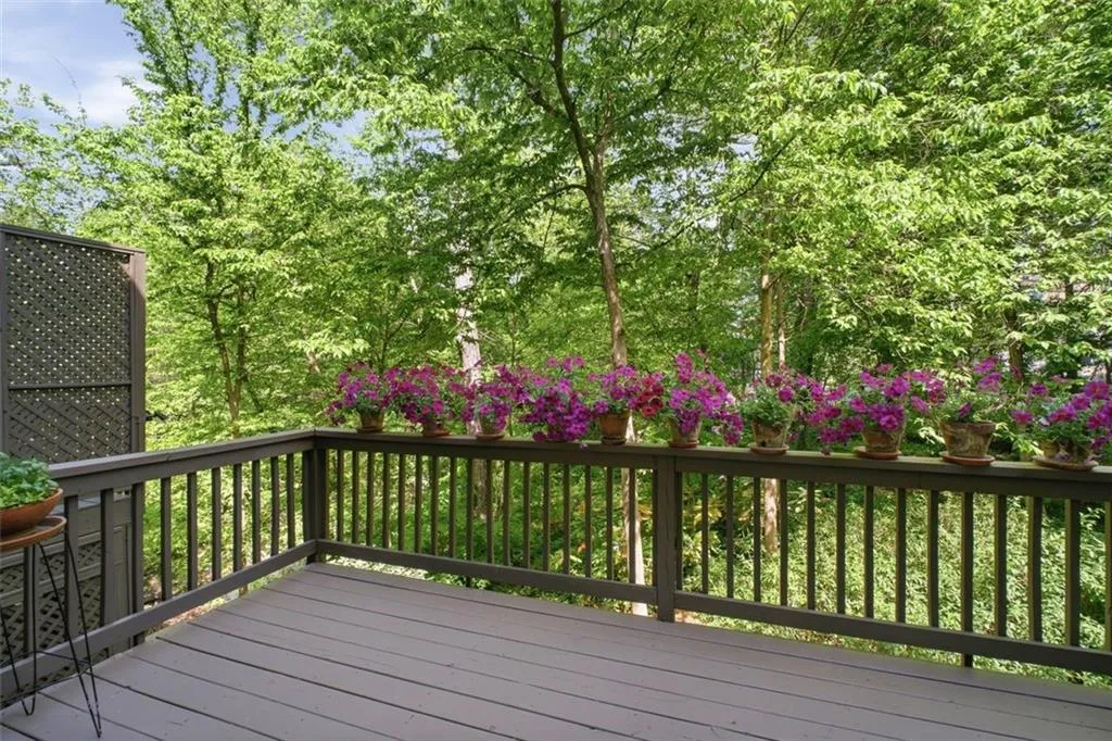 2691 Rivers Edge Drive Ne Unit 48, Atlanta, Georgia 30324, 3 Bedrooms Bedrooms, 0 ,3 BathroomsBathrooms,Residential,For Sale,2691 Rivers Edge Drive Ne Unit 48,7758278