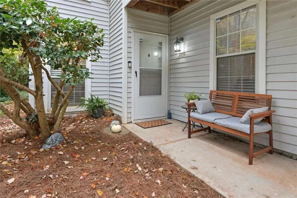 1101 Gettysburg Place, Sandy Springs, Georgia 30350, 2 Bedrooms Bedrooms, ,2 BathroomsBathrooms,Residential,Sold,1101 Gettysburg Place,6806587