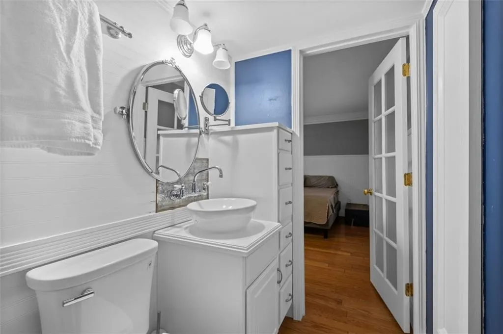 5400 Roswell Road Unit D4, Sandy Springs, Georgia 30342, 3 Bedrooms Bedrooms, ,2 BathroomsBathrooms,Residential,Sold,5400 Roswell Road Unit D4,7274206