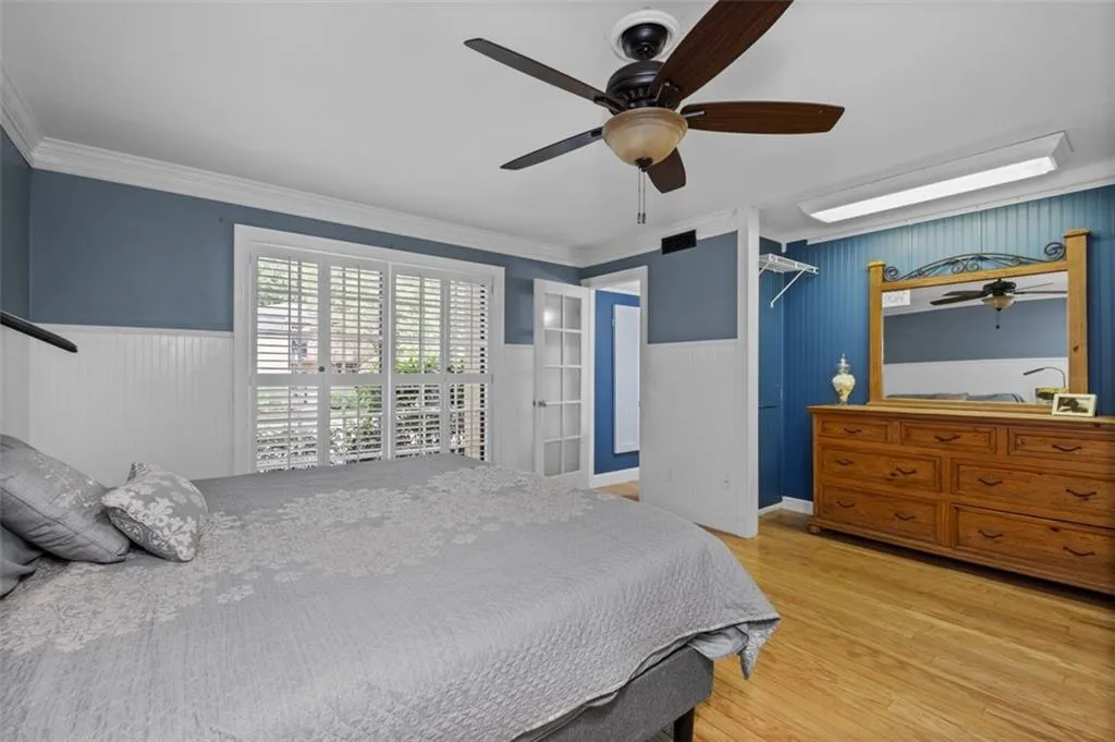 5400 Roswell Road Unit D4, Sandy Springs, Georgia 30342, 3 Bedrooms Bedrooms, ,2 BathroomsBathrooms,Residential,Sold,5400 Roswell Road Unit D4,7274206