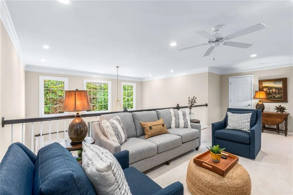 188 Mystic Court, Atlanta, Georgia 30342, 3 Bedrooms Bedrooms, ,3 BathroomsBathrooms,Residential,For Sale,188 Mystic Court,7656155
