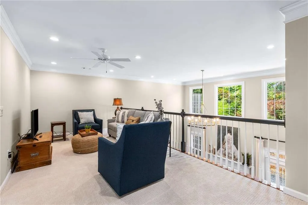 188 Mystic Court, Atlanta, Georgia 30342, 3 Bedrooms Bedrooms, ,3 BathroomsBathrooms,Residential,For Sale,188 Mystic Court,7656155