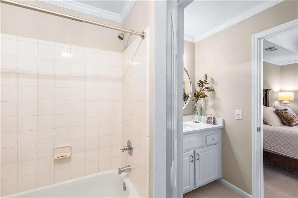188 Mystic Court, Atlanta, Georgia 30342, 3 Bedrooms Bedrooms, ,3 BathroomsBathrooms,Residential,For Sale,188 Mystic Court,7656155