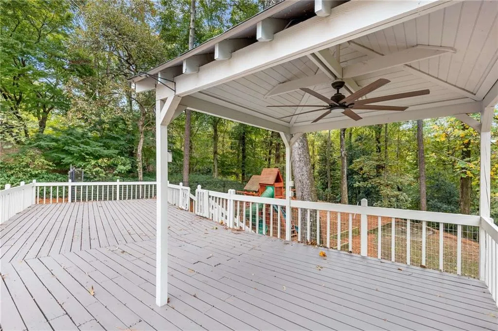 720 Fair Oaks Manor, Sandy Springs, Georgia 30327, 5 Bedrooms Bedrooms, ,4 BathroomsBathrooms,Residential,For Sale,720 Fair Oaks Manor,7673452