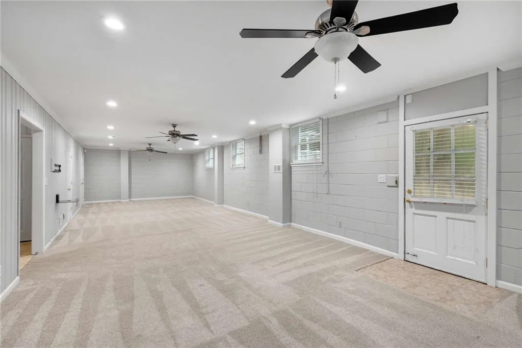 720 Fair Oaks Manor, Sandy Springs, Georgia 30327, 5 Bedrooms Bedrooms, ,4 BathroomsBathrooms,Residential,For Sale,720 Fair Oaks Manor,7673452