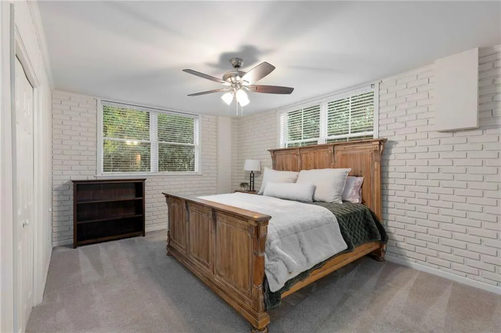 720 Fair Oaks Manor, Sandy Springs, Georgia 30327, 5 Bedrooms Bedrooms, ,4 BathroomsBathrooms,Residential,For Sale,720 Fair Oaks Manor,7673452