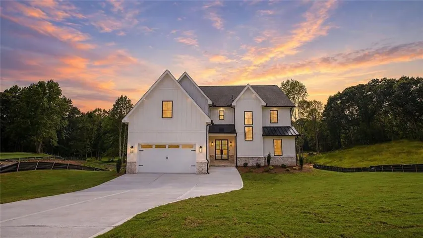 6214 Blackjack Rd, Flowery Branch, Georgia 30542