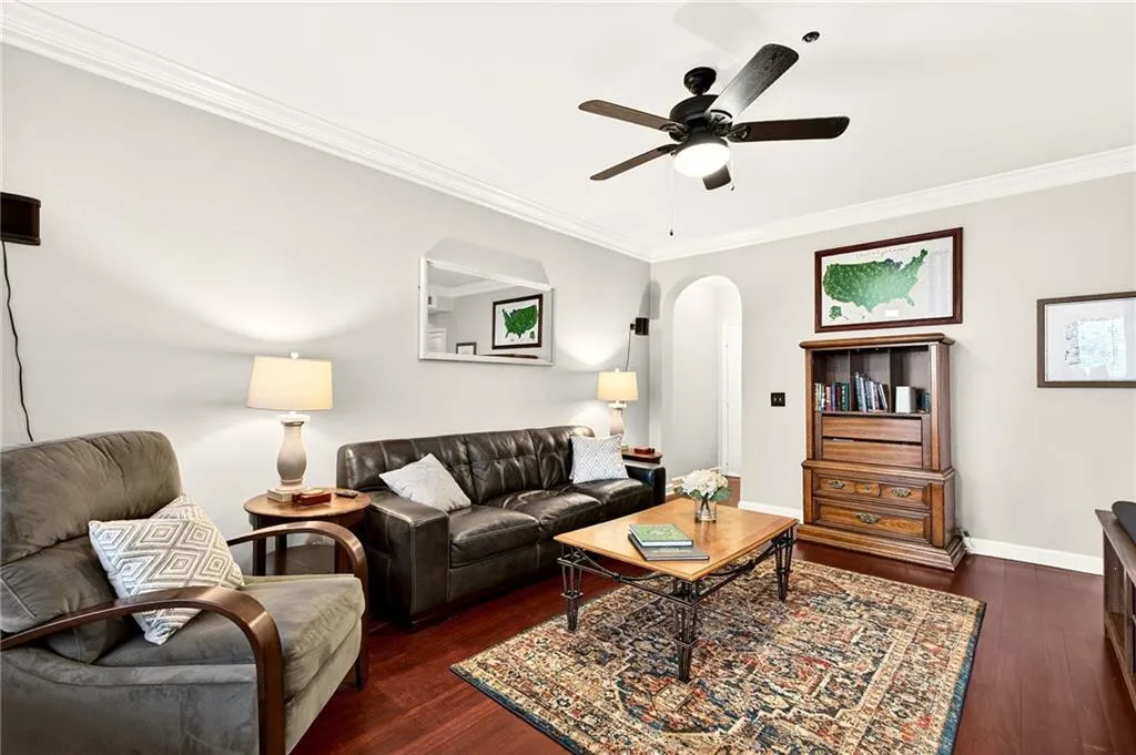 3777 Peachtree Road Ne Unit 1221, Brookhaven, Georgia 30319, 2 Bedrooms Bedrooms, 0 ,2 BathroomsBathrooms,Residential,For Sale,3777 Peachtree Road Ne Unit 1221,7730015