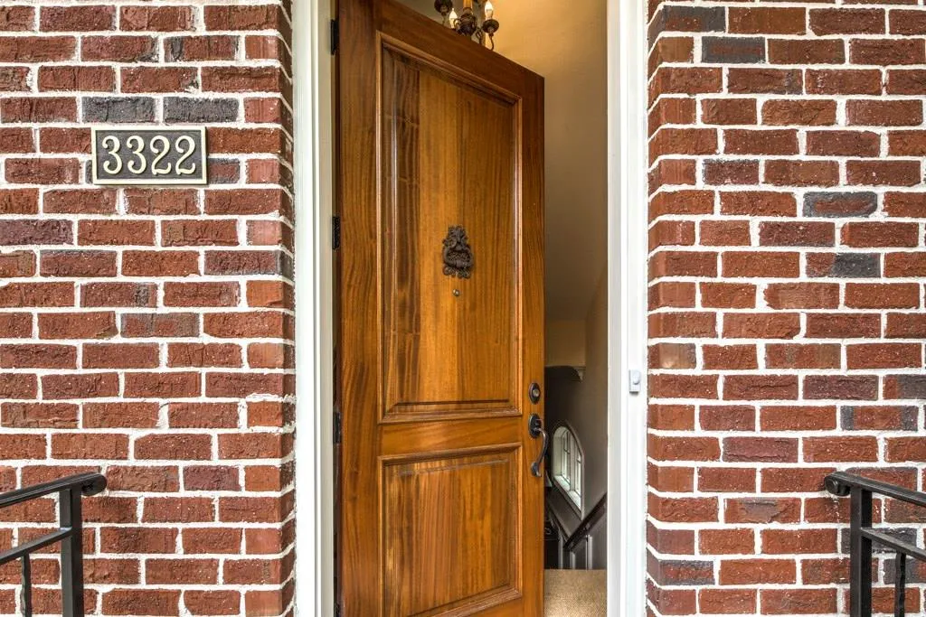 3322 Paces Ferry Avenue Se, Atlanta, Georgia 30339, 3 Bedrooms Bedrooms, ,4 BathroomsBathrooms,Residential,Sold,3322 Paces Ferry Avenue Se,5606273 3322 Paces Ferry Avenue Se, Atlanta, Georgia 30339, 3 Bedrooms Bedrooms, ,4 BathroomsBathrooms,Residential,Sold,3322 Paces Ferry Avenue Se,5606273