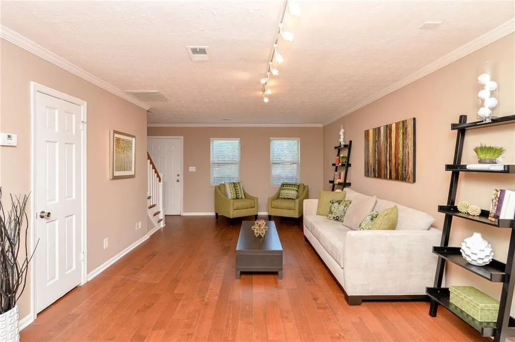 205 Winding River Drive Unit A, Atlanta, Georgia 30350, 2 Bedrooms Bedrooms, ,2 BathroomsBathrooms,Residential,Sold,205 Winding River Drive Unit A,5846225