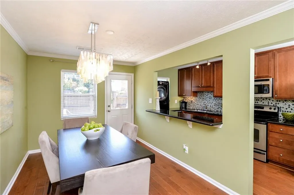 205 Winding River Drive Unit A, Atlanta, Georgia 30350, 2 Bedrooms Bedrooms, ,2 BathroomsBathrooms,Residential,Sold,205 Winding River Drive Unit A,5846225