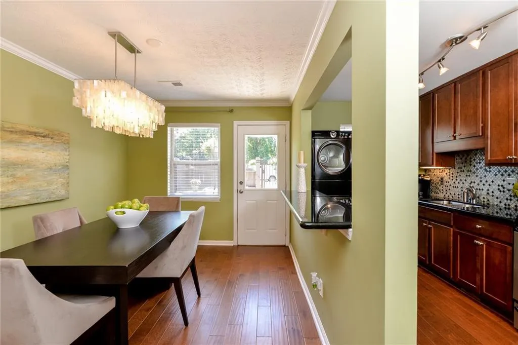 205 Winding River Drive Unit A, Atlanta, Georgia 30350, 2 Bedrooms Bedrooms, ,2 BathroomsBathrooms,Residential,Sold,205 Winding River Drive Unit A,5846225