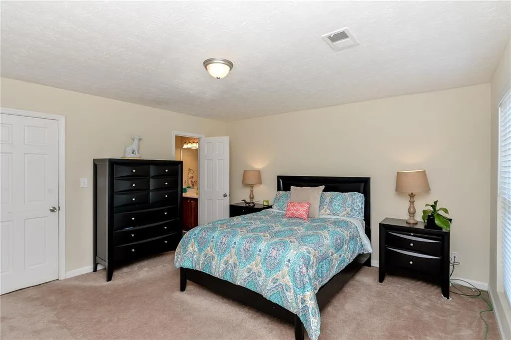 205 Winding River Drive Unit A, Atlanta, Georgia 30350, 2 Bedrooms Bedrooms, ,2 BathroomsBathrooms,Residential,Sold,205 Winding River Drive Unit A,5846225