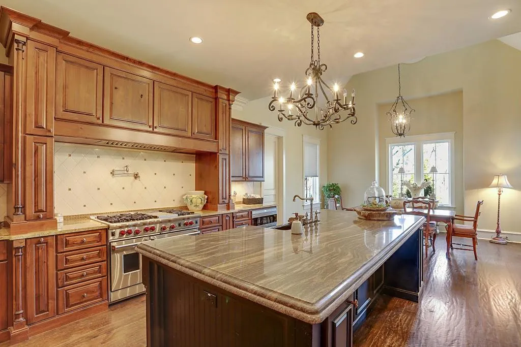 500 Belada Boulevard, Sandy Springs, Georgia 30342, 6 Bedrooms Bedrooms, ,6 BathroomsBathrooms,Residential,Sold,500 Belada Boulevard,5551999