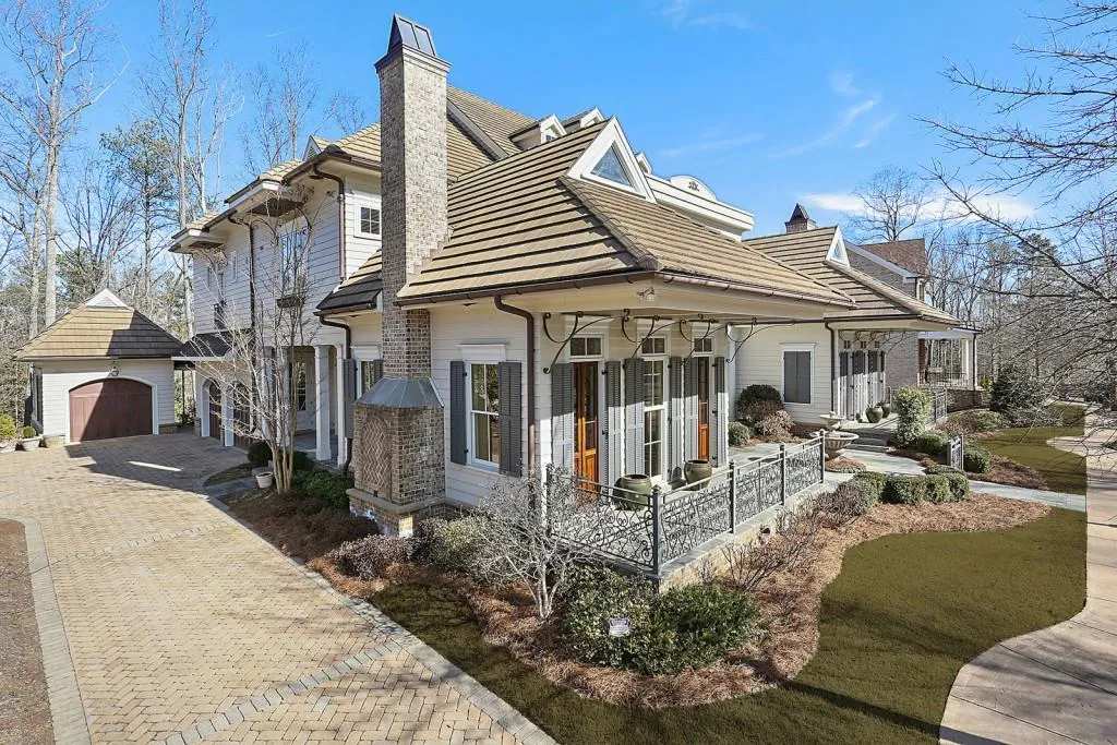 500 Belada Boulevard, Sandy Springs, Georgia 30342, 6 Bedrooms Bedrooms, ,6 BathroomsBathrooms,Residential,Sold,500 Belada Boulevard,5551999