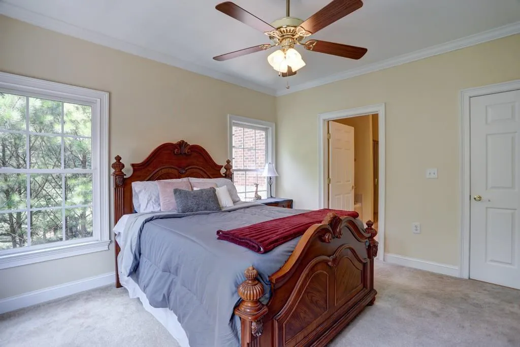 5415 Northland Drive Unit 302, Sandy Springs, Georgia 30342, 1 Bedroom Bedrooms, ,1 BathroomBathrooms,Residential,Sold,5415 Northland Drive Unit 302,6598709