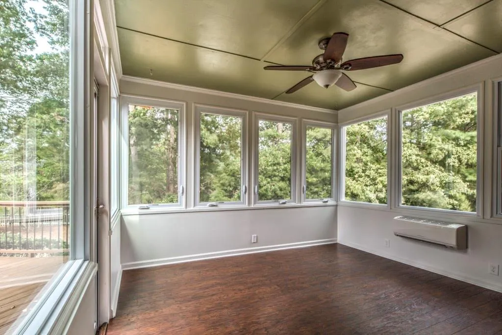 275 Lackland Court, Atlanta, Georgia 30350, 4 Bedrooms Bedrooms, ,3 BathroomsBathrooms,Residential,Sold,275 Lackland Court,5680175
