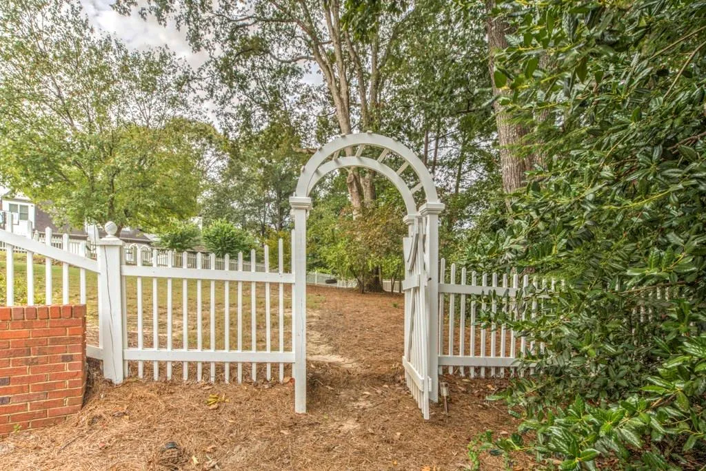 275 Lackland Court, Atlanta, Georgia 30350, 4 Bedrooms Bedrooms, ,3 BathroomsBathrooms,Residential,Sold,275 Lackland Court,5680175