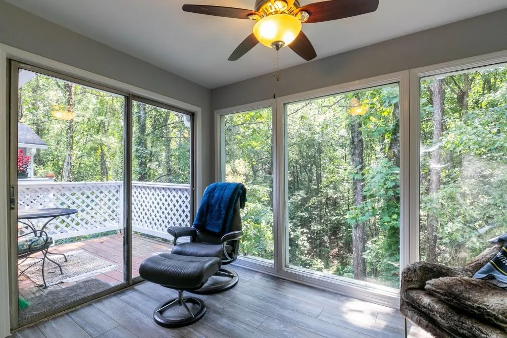 1609 Vicksburg Place, Sandy Springs, Georgia 30350, 2 Bedrooms Bedrooms, ,2 BathroomsBathrooms,Residential,Sold,1609 Vicksburg Place,6764871