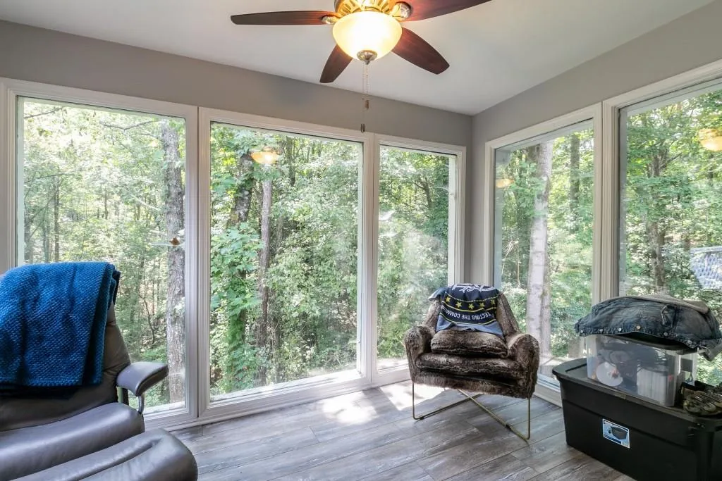 1609 Vicksburg Place, Sandy Springs, Georgia 30350, 2 Bedrooms Bedrooms, ,2 BathroomsBathrooms,Residential,Sold,1609 Vicksburg Place,6764871