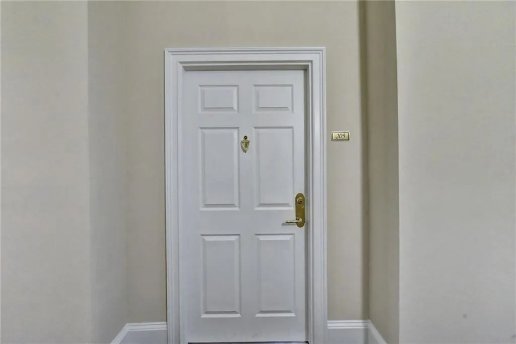 5415 Northland Drive Unit 205, Sandy Springs, Georgia 30342, 2 Bedrooms Bedrooms, ,2 BathroomsBathrooms,Residential,Sold,5415 Northland Drive Unit 205,6855020