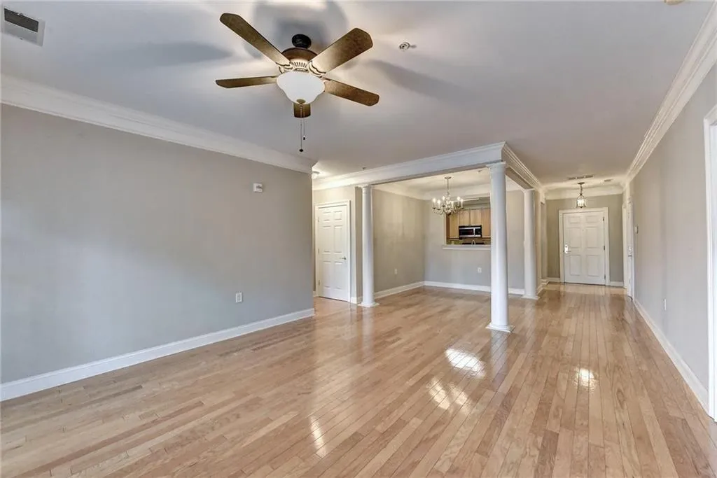 5415 Northland Drive Unit 205, Sandy Springs, Georgia 30342, 2 Bedrooms Bedrooms, ,2 BathroomsBathrooms,Residential,Sold,5415 Northland Drive Unit 205,6855020
