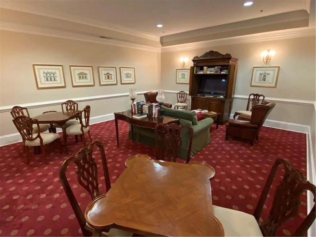 5415 Northland Drive Unit 205, Sandy Springs, Georgia 30342, 2 Bedrooms Bedrooms, ,2 BathroomsBathrooms,Residential,Sold,5415 Northland Drive Unit 205,6855020