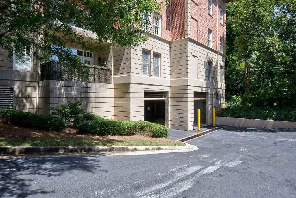 5415 Northland Drive Unit 205, Sandy Springs, Georgia 30342, 2 Bedrooms Bedrooms, ,2 BathroomsBathrooms,Residential,Sold,5415 Northland Drive Unit 205,6855020