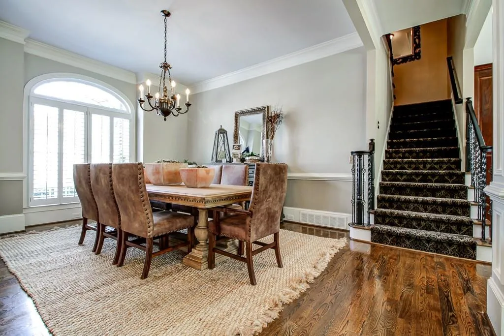 240 Fieldsborn Court, Atlanta, Georgia 30328, 4 Bedrooms Bedrooms, ,3 BathroomsBathrooms,Residential,Sold,240 Fieldsborn Court,5568531