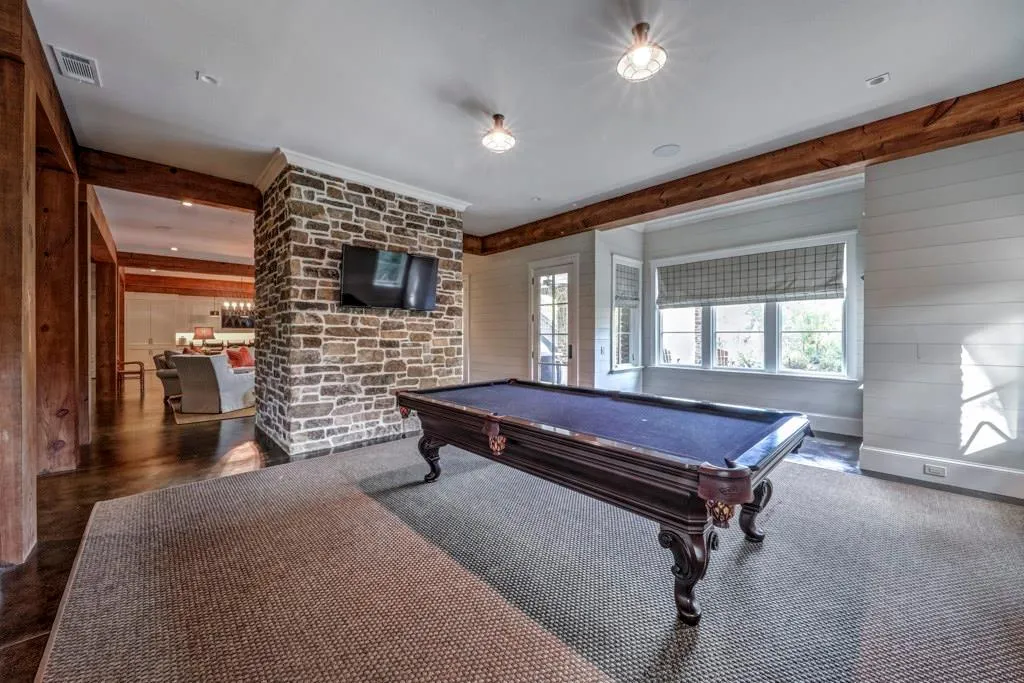 4975 Peachtree Dunwoody Road, Atlanta, Georgia 30342, 6 Bedrooms Bedrooms, ,6 BathroomsBathrooms,Residential,Sold,4975 Peachtree Dunwoody Road,6096918