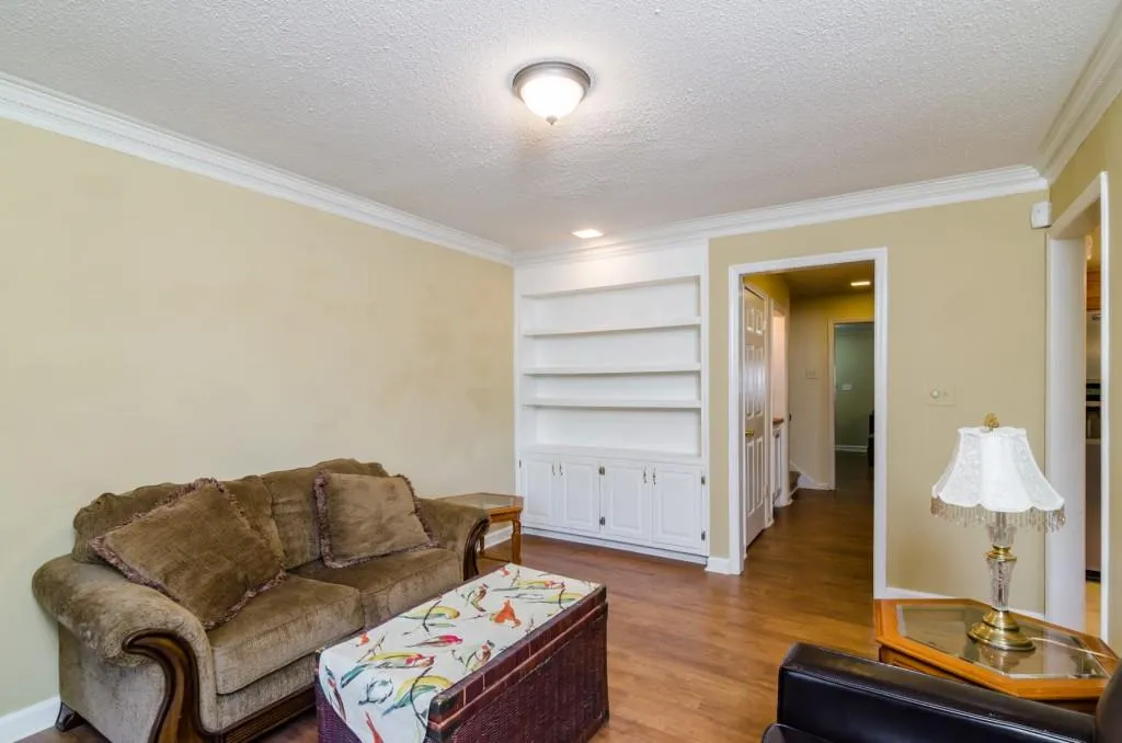 321 The Chace Unit 321, Atlanta, Georgia 30328, 3 Bedrooms Bedrooms, ,2 BathroomsBathrooms,Residential,Sold,321 The Chace Unit 321,5776102