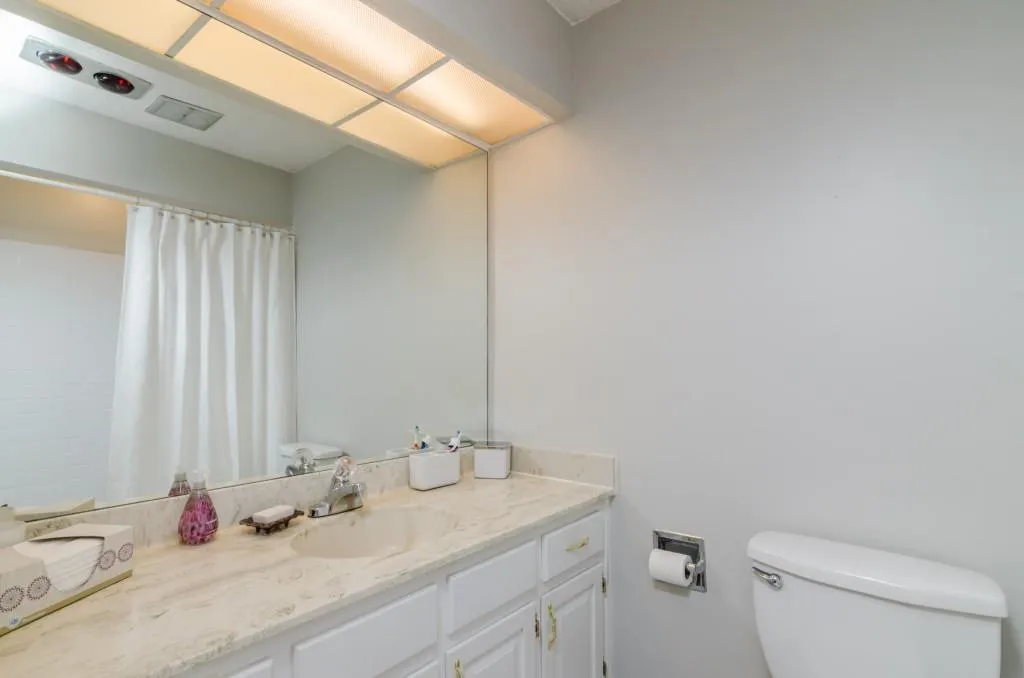 321 The Chace Unit 321, Atlanta, Georgia 30328, 3 Bedrooms Bedrooms, ,2 BathroomsBathrooms,Residential,Sold,321 The Chace Unit 321,5776102