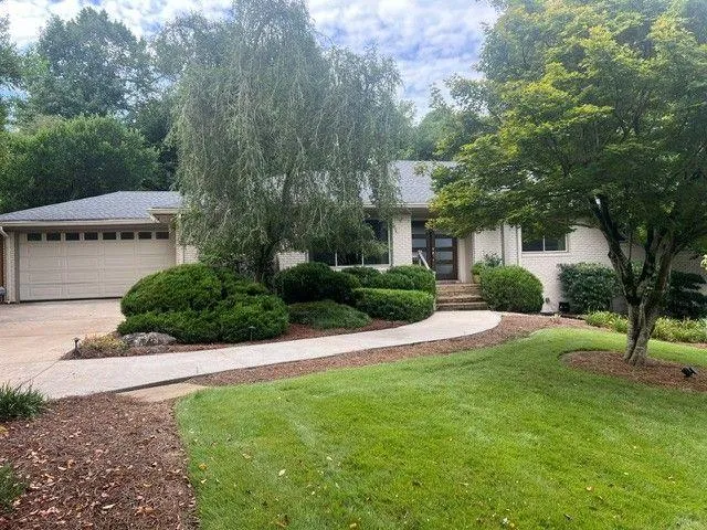 1043 Robin Lane Ne, Atlanta, Georgia 30306