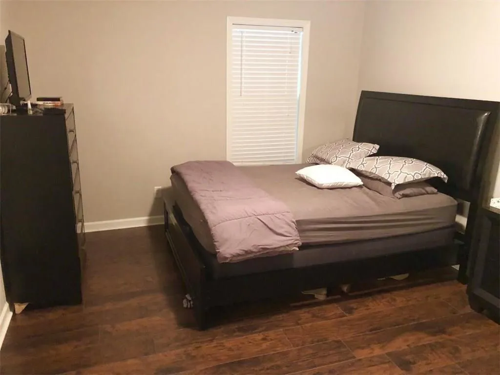 402 Gettysburg Place Unit 402, Sandy Springs, Georgia 30350, 2 Bedrooms Bedrooms, ,2 BathroomsBathrooms,Residential,Sold,402 Gettysburg Place Unit 402,6000342