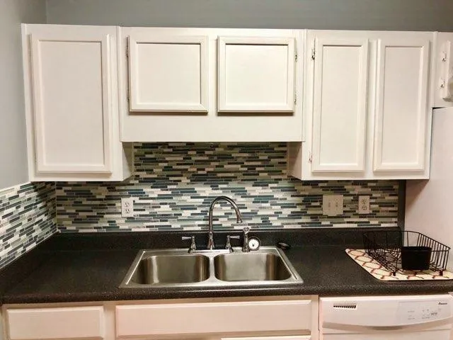 402 Gettysburg Place Unit 402, Sandy Springs, Georgia 30350, 2 Bedrooms Bedrooms, ,2 BathroomsBathrooms,Residential,Sold,402 Gettysburg Place Unit 402,6000342