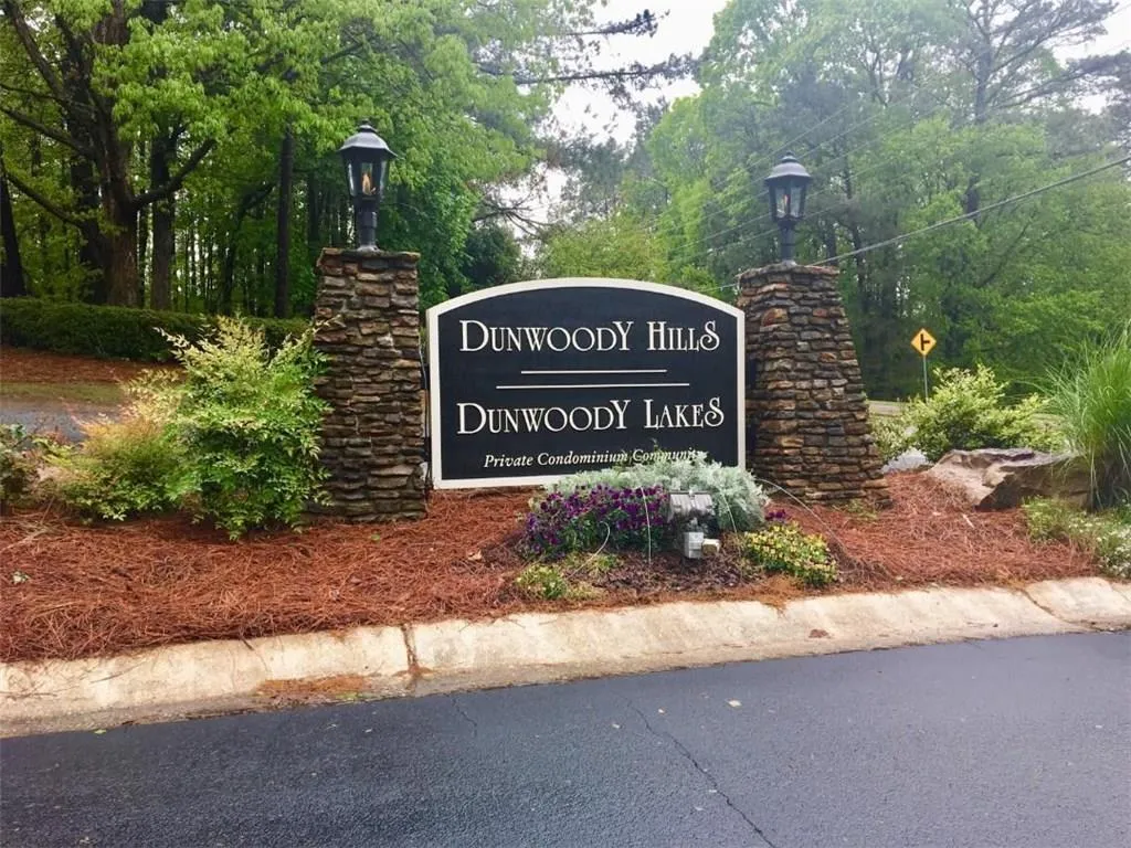 402 Gettysburg Place Unit 402, Sandy Springs, Georgia 30350, 2 Bedrooms Bedrooms, ,2 BathroomsBathrooms,Residential,Sold,402 Gettysburg Place Unit 402,6000342