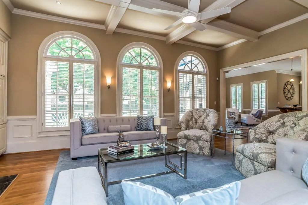 500 Glengate Cove, Sandy Springs, Georgia 30328, 5 Bedrooms Bedrooms, ,4 BathroomsBathrooms,Residential,Sold,500 Glengate Cove,5860316