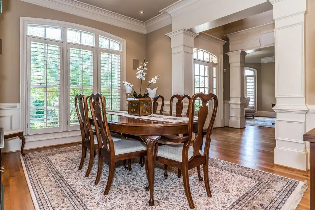 500 Glengate Cove, Sandy Springs, Georgia 30328, 5 Bedrooms Bedrooms, ,4 BathroomsBathrooms,Residential,Sold,500 Glengate Cove,5860316